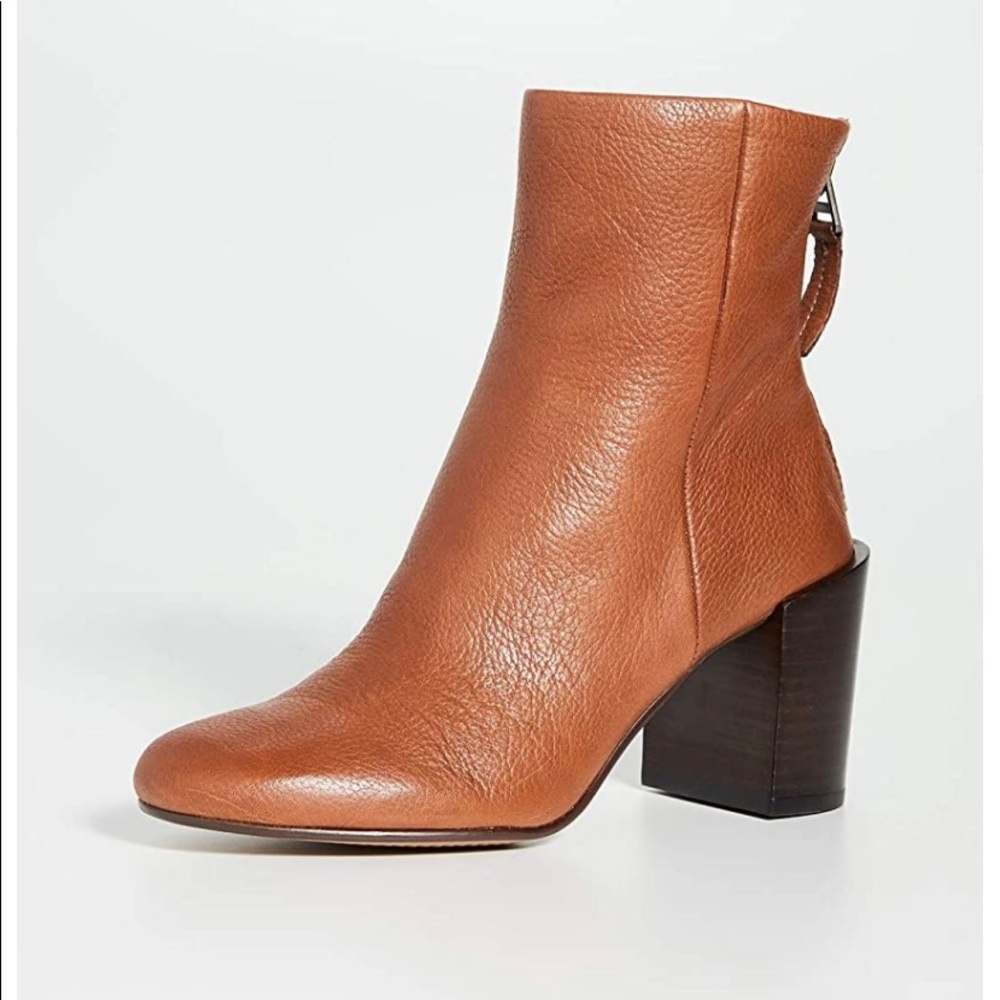 Dolce Vita Boots NEW IN BOX